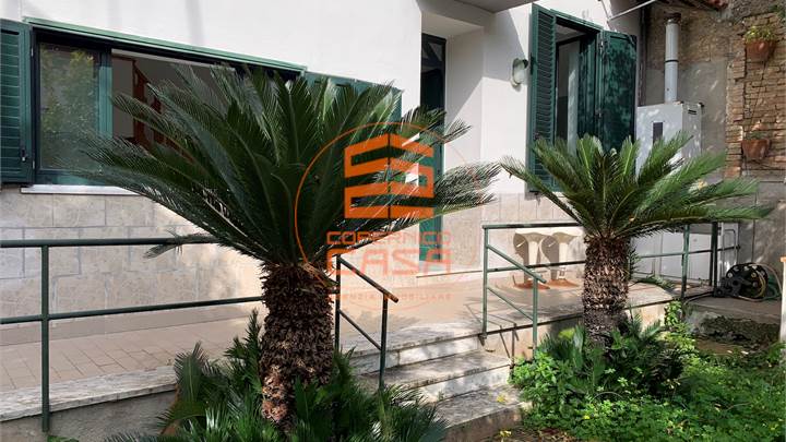 Centro Città - Appartamento con giardino
